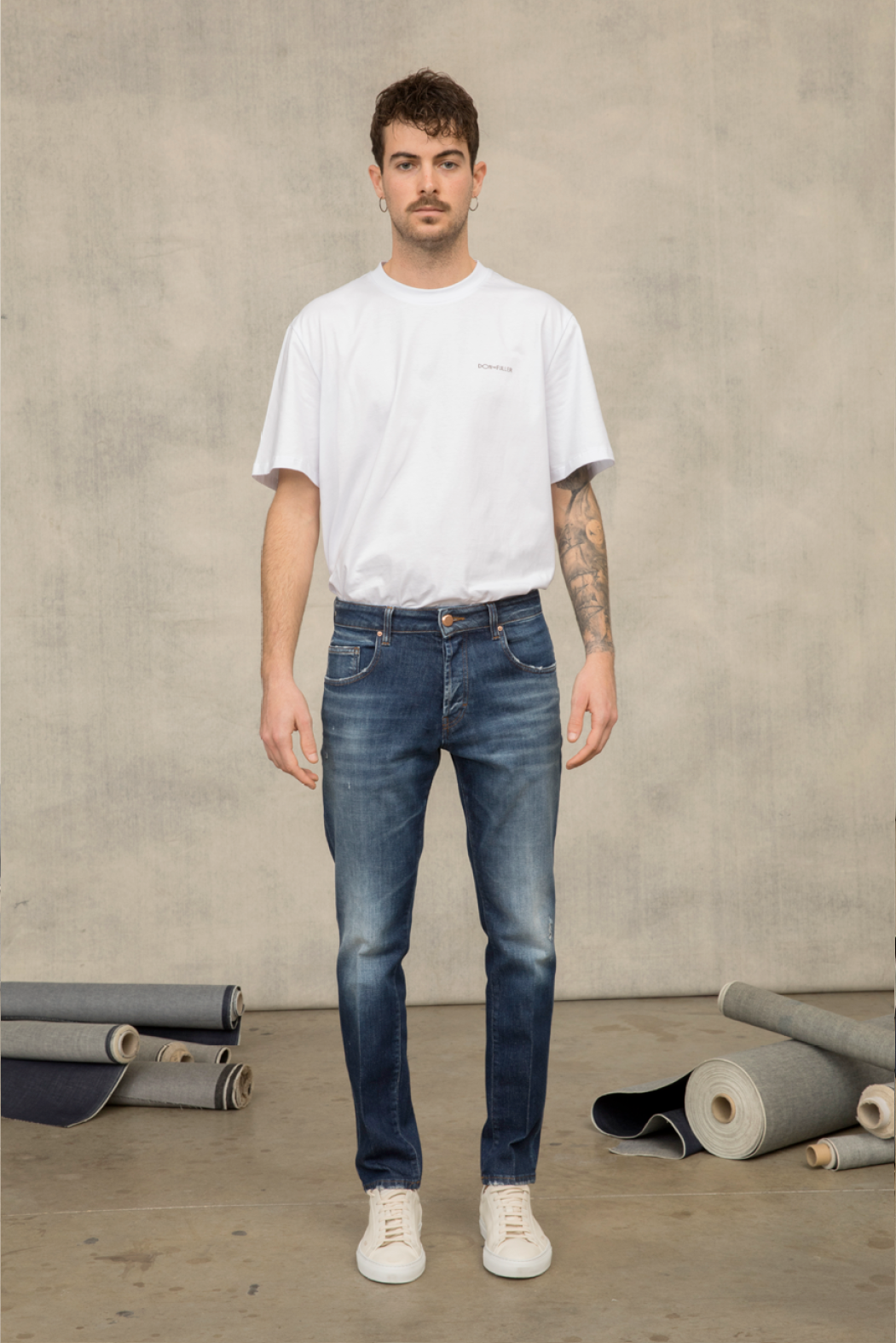 Don the Fuller Milano fw920 gold rose button